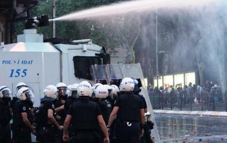<p>Sana gelmediğim gün çapulculara müdahaleye gittiğim gündür.</p>