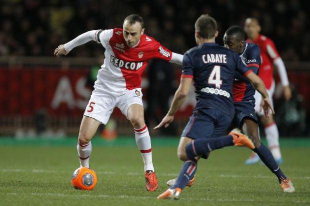<p><strong>Dimitar Berbatov, Monaco</strong><br />Berbatov geçtiğimiz Ocak ayında Fulham'dan Monaco'ya geldi. Fransa Ligi ve kupada 10 maçta forma giyerek dört gol ve beş asist performansı sergiledi. 33 yaşındaki futbolcunun sözleşmesi bitiyor ve o da tecrübeli ve nispeten uygun ücretli oyuncu arayan kulüplerin gözdesi olacak.</p>