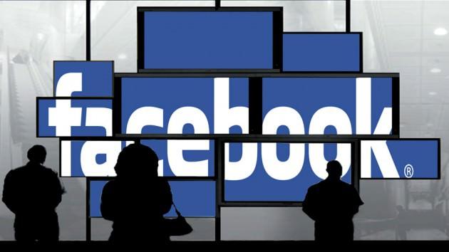9-Facebook: Büyük hisse sahiplerinin zengin olma hayalleriyle aşırı değerlendirdiği hisselerle halka arz edilen Facebook, Mayıs ayındaki işlemin ardından bir kabus dönemine girdi ve ABD tarihinin halka arz sonrası en hızlı hisse kaybı yaşayan şirketi oldu. Şirket yine de, mobil reklam stratejine odaklanarak toparlanmayı başardı. Çok büyük olabilecek net gelir kaybı, -11 milyon dolarda kaldı.