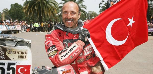 EYLÜL AYI => - ''Çöl Kaplanı'' lakaplı Kemal Merkit, Transanatolia Rally Raid Yarışı'nda meydana gelen kazada hayatını kaybetti. 