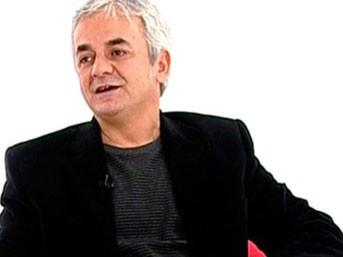 <p><strong>ZAFER ALGÖZ</strong><br />Helal olsun GALATASARAY Ezilmeden veda ettiğin için...</p>