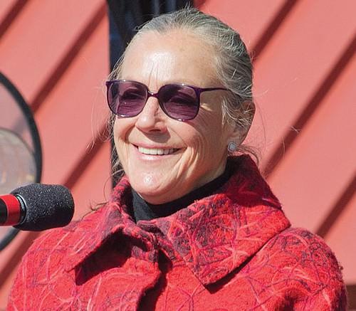 Alice Walton 	Wal-Mart 	Perakende 	ABD 	26,3 milyar dolar