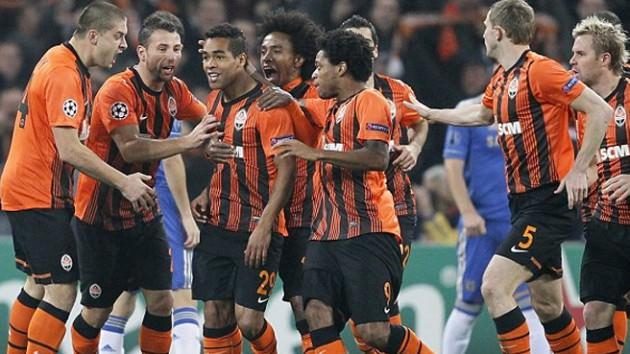 13) Shakhtar Donetsk ( Ukrayna) 18.900