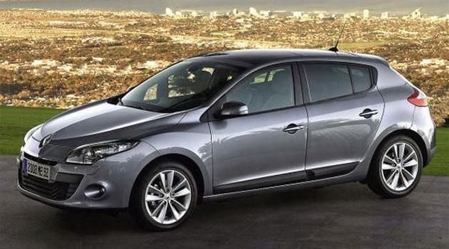 Renault Megane HB 1.5 DCi Sınıfı: C - 110 hp, 240 nm - EDC, 6 ileri, çift kavramalı Ortalama Tüketim: 4,4 - 49.950 YORUM: Motor güçlü, şanzıman sarsıntısız ve ekonomik, donanım ve kalite yüksek, fiyatı da makul. Bu sınıftaki en iyi seçeneklerden.