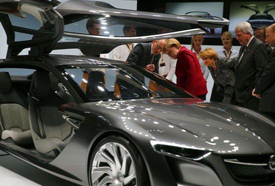 <h2 id="InfoTitle" class="title">2- General Motors</h2>
<p id="InfoCpt" class="Caption">ABD'li dev, geçen yıl 9,2 milyon araç ve 6,6 milyon otomobil üretimiyle ikinci sırada.</p>