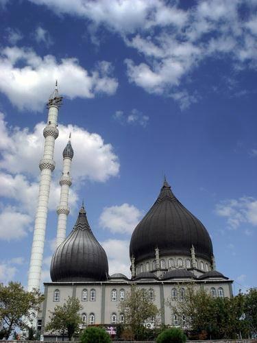 <p>İZMİR EGEKENT CAMİİ</p>
