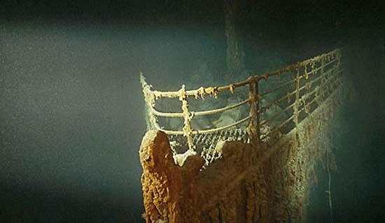 <p>Titanic’in ilk fotoğrafları 1985 yılında okyanus bilimci Robert Ballard 3 bin 657 metrede Titanic’i görüntüledi. Kaynak: Dünyanın ilk fotoğraf çekimleri fotoğraf tarihi fotoğraf belgeseli</p>
