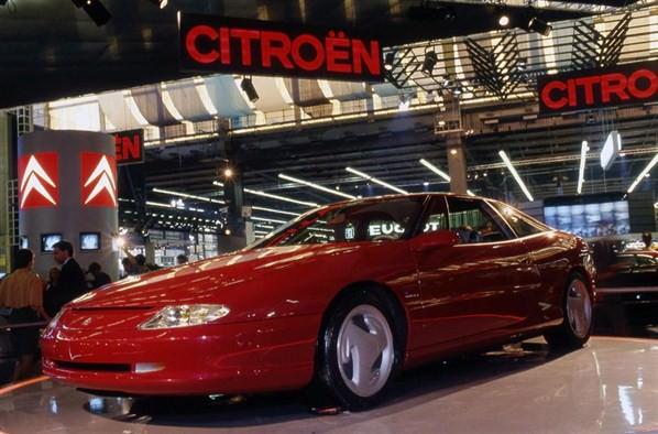<p>Citroen yöneticileri tarafından kâr getirmeyeceği düşünüldüğü için üretimine yeşil ışık yakılmayan 1990 Citroen Activa 2 konsepti.</p>