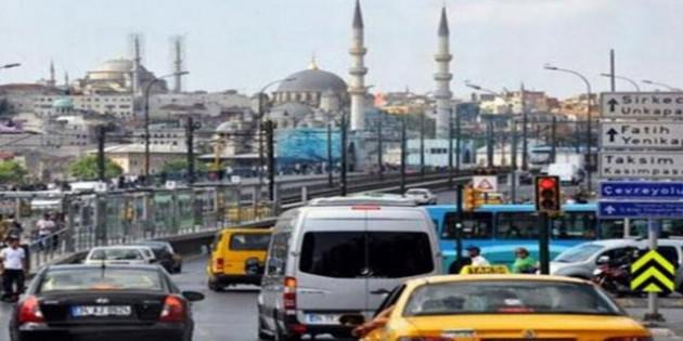 <p>İstanbul'da her zaman trafik var; asıl 'Trafik mi var, çok trafik mi var' diye soruyorsanız</p>