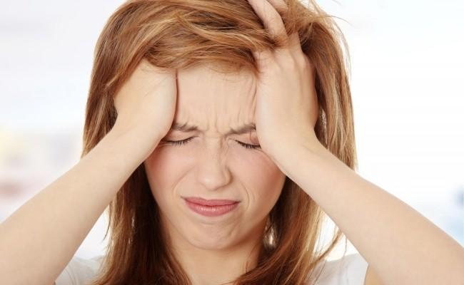 <p><strong>Migren nasıl tedavi edilir?</strong></p>
<p>En güçlü ve en sık kullanılan koruma tedavisi ilaçları, antiepileptik denen valproat ya da topiramat gibi epilepsi ilaçlarıdır. </p>