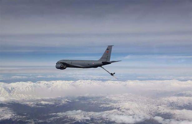 <p><strong>KC-135R</strong><br />
<br />
Türk Hava Kuvvetlerinde, 7 adet KC-135R tanker uçağı görev yapıyor</p>