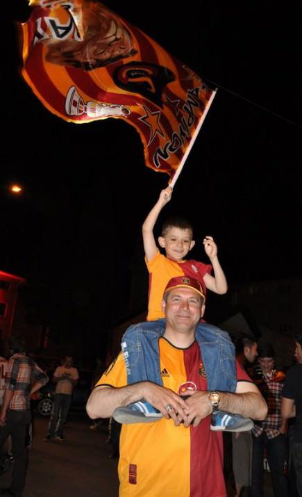 <p>Şşşt sessiz olun! Şampiyonluk ruhumuzda, zaferler kanımızda!</p>