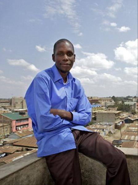 Obama'nın &uuml;vey kardeşinin ismi George H&uuml;seyin Obama. Bunların babaları bir, anneleri farklı.