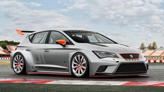 Volkswagen Grubu'nun İspanyol üyesi Seat'ın üçüncü nesliyle yollarda olan kompakt modeli Leon'un pist yarışları için hazırlanan Cup Racer versiyonu, Wörthersee'de motorsporlarının da unutulmadığını gösterdi. 330 HP'lik gücünü 6 kademeli DSG ile ön tekerleklere aktaran yarışçıda bir de mekanik kilitli ön diferansiyel kullanılmış. İz açıklığı ve karoseri standart modellere göre daha heybetli hale gelen yarışçının vergiler hariç başlangış fiyatı 70.000 Euro.