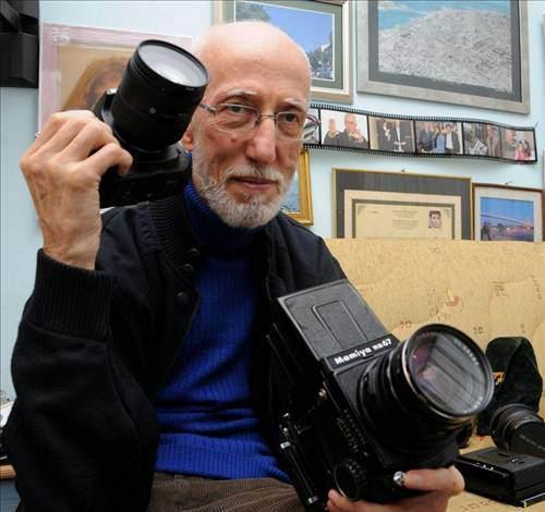 Yeşilçam'ın duayen set fotoğrafçısı 71 yaşındaki Güngör Özsoy ünlü sinema sanatçılarının eski fotoğraflarını gelecek nesillere miras olarak bırakacağını belirtiyor.