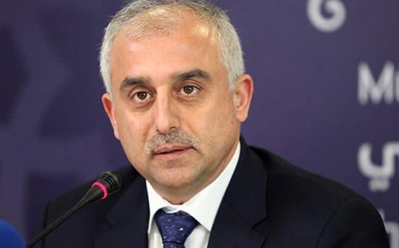 <p><strong>37- MUSTAFA YEŞİL</strong><br />
<br />
Örgüt yönetim kadrosunda faaliyet yürüttü. FETÖ açısından yüksek önem arz eden Gazeteciler ve Yazalar Vakfı'nın Başkanıyken 1 Aralık 2015'te istifa ederek, yerini Cemil Uşak isimli örgüt mensubuna bıraktı.</p>
<p> </p>