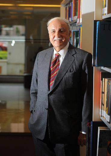 <p>4-5 milyar dolar</p>
<p>11- Hüsnü Özyeğin</p>
<p>Fiba Holding</p>