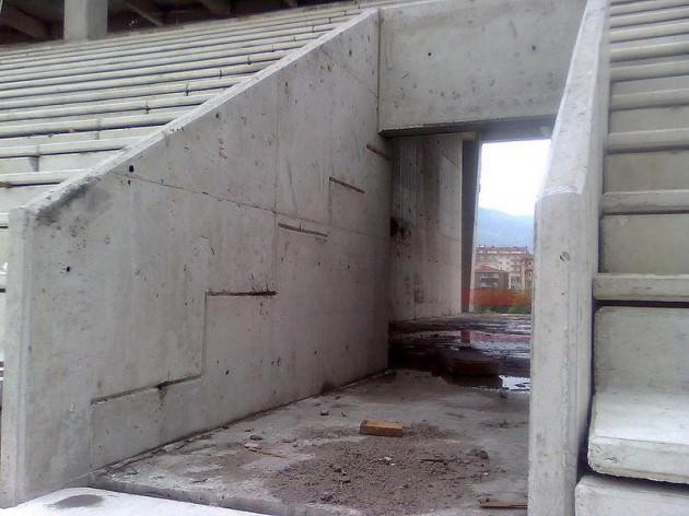 2011 yılında TOKİ tarafından yapımına başalanan Bursaspor'un yeni mekanı Timsah Arena yavaş yavaş yüzünü göstermeye başladı. İşte Bursaspor'un yeni stadının ilk görüntüleri...