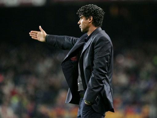 <p><strong>FRANK RIJKAARD</strong><br />
<br />
"Aslında her şeyden biraz var Türk futbolunda. Ama hiçbir şeyden tam yok"</p>