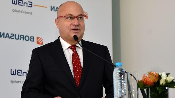 <p>Ahmet Agah Uğur</p>