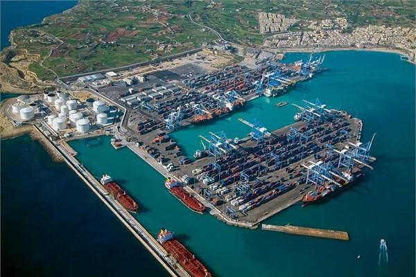 <p><strong>Yıldırım Holding</strong><br />Yıldırım Holding, Akdeniz'in en büyük aktarma limanlarından Malta Freeport'u Kasım 2012'de satın aldı.</p>