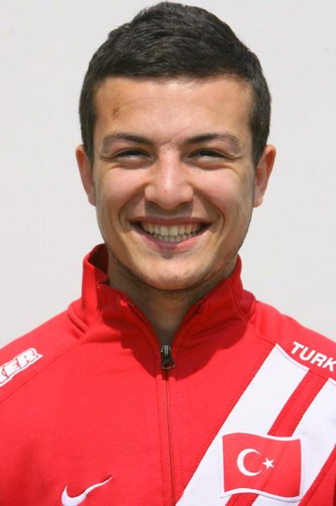 Özgür Çek (Fenerbahçe'den Eskişehirspor'a)