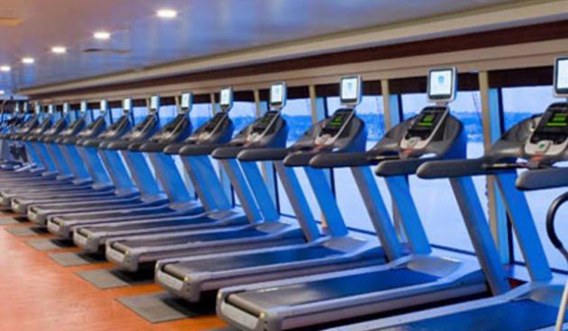 <p><strong>5. Kadınlara özel spor merkezleri</strong></p>
<p>Son dönemdeki en dikkat çekici girişimlerden biri. Bu salonlardaki en önemli özellik, aletlerin kadınların fizyolojisine göre tasarlanıp üretilmiş olması. Sistem 15-75 yaş arası tüm kadınlar için uygun. 30 dakikada fitness, son 15 yıl içinde Amerika başta olmak üzere tüm dünyada hızla yayılan ve en çok tercih edilen sporlardan biri ve Türkiye'de de hızla yayılıyor.</p>
