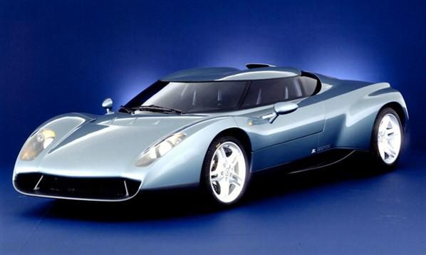 Lamborghini Raptor - 1996 yılında Raptor, yarış kızağı şampiyonu Alain Wicki tarafından yaratılan model için teknisyenler Lamborghini Diablo VT'yi baz almış. 492bhp gücünde V12 motora sahip. Çevreden çok olumlu tepkiler aldı. 1996'da Cenevre Gösteri sırasında 550 civarında sipariş aldı. Fakat o sıralarda Lamborghini çok para kaybetti. Bu yüzden Audi'ye satıldı. Audi Raptor projesini rafa kaldırdı.