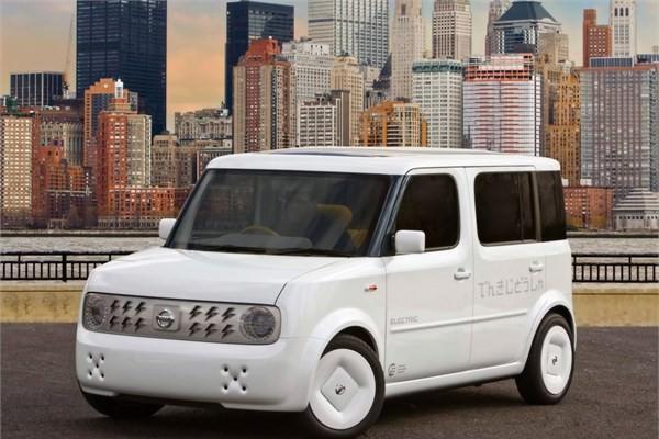 <p><strong>2. Nissan Cube<br /></strong><br />Puan: 3,6</p>