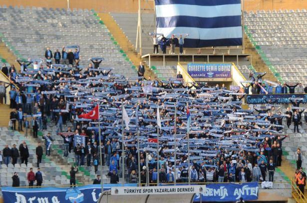 <p>PTT Birinci Lig'de Karşıyaka, 3-0 geriye düştüğü maçta Adana Demirspor'u 6-5 yendi.</p>
