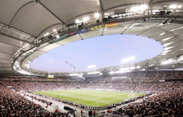 <p>Mercedes-Benz Arena - Stuttgart / Kapasite: 60.441 Ortalama: 50.134</p>