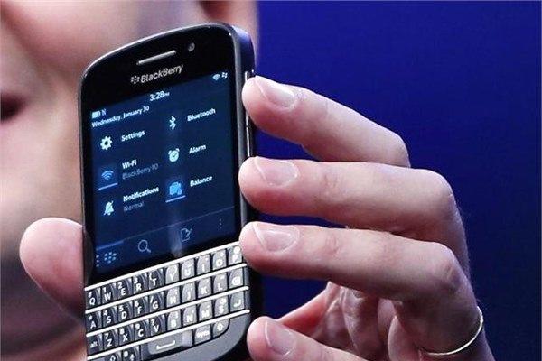 <p><strong>17. BlackBerry Q10</strong></p>
<p>Gerçek bir tuş takımı isteyenler için piyasadki en iyi telefon.</p>