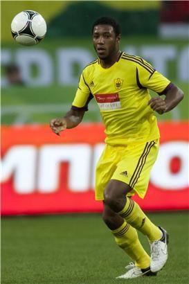 Lacina Traore Eski takımı: Kuban Krasnoda Yeni takımı: Anzhi Bonservis : 18 milyon Euro