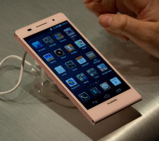 Kameranın teknik özelliklerini araştırın. Videolu aramalar yapacaksanız ön kameranın olup olmadığına bakın.