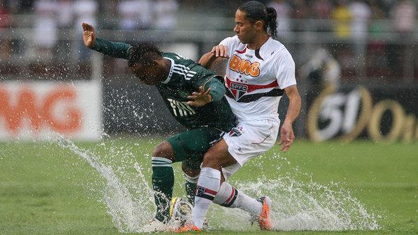 19- Sao Paulo - Palmeiras Aldığı oy:7.7