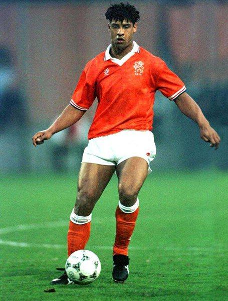 <p>Frank Rijkaard</p>