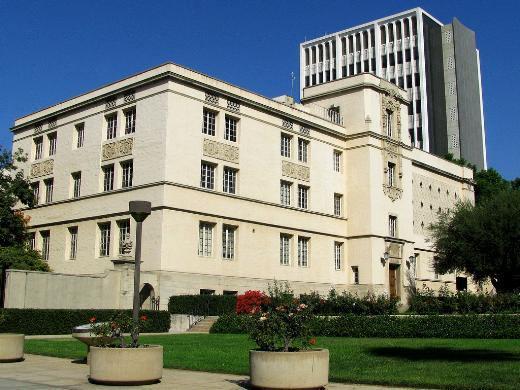 Kaliforniya Teknoloji Enstitüsü  Ülkesi: Amerika Birleşik Devletleri  Puanı: 27.8 