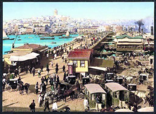 <p>1895 yılında çekilip renklendirilen bu fotoğrafların İstanbul'un bilinen ilk renkli fotoğrafları olduğu tahmin ediliyor.</p>