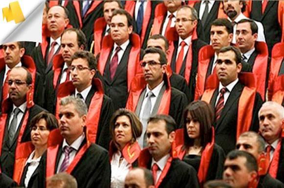 <p>Adalet Bakanlığına 400 memur,</p>