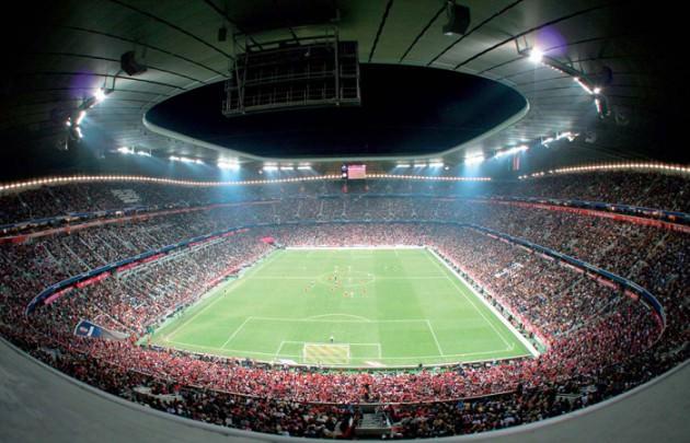 <p>Allianz-Arena - Bayern Münih / Kapasite: 71,137 Ortalama: 71.000</p>