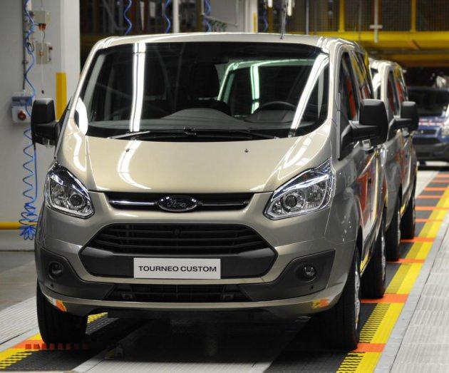<p><strong>Ford</strong><br />Nisan 2013'te satılan otomobil sayısı: 5064<br />Nisan 2014'te satılan otomobil sayısı: 2400</p>