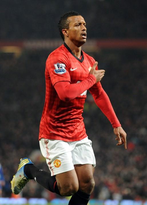 <p>NANI ELDEN KAÇIYOR<br />Aslan'ın transferdeki gözdesi Nani için yaptığı 6.5 milyon sterlinlik teklifi Manchester United kabul etmedi. (BUGÜN)</p>