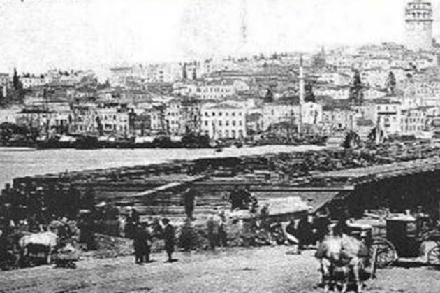 <p>1870-Galata Köprüsü</p>