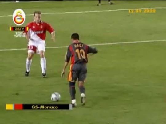 Galatasaray-Monaco Galatasaray, 2000-2001 sezonunda Fransa'nın Monaco takımıyla karşılaşmış ve Ali Sami Yen Stadı'ndaki maç 3-2 sarı kırmızılıların zaferiyle sonuçlanmıştı.