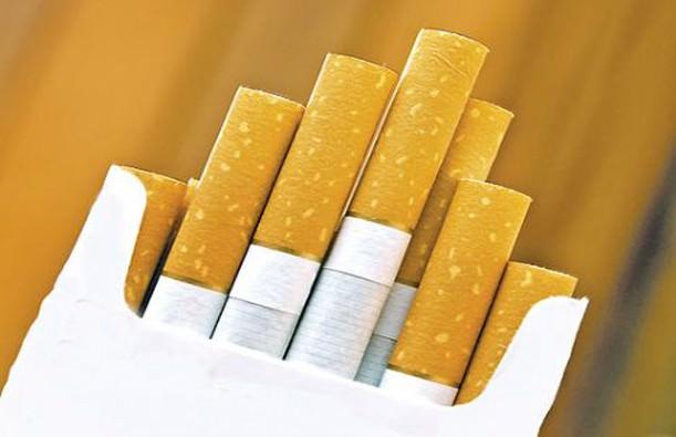 1- Sigara içmemek: Kanserden ölümlerin yüzde 30'undan, akciğer kanseri vakalarının yüzde 87'sinden sigara sorumludur. Ayrıca sigara; ağız, gırtlak, yemek borusu, karaciğer, pankreas, mide, böbrek, idrar kesesi kanserine de yol açmaktadır.