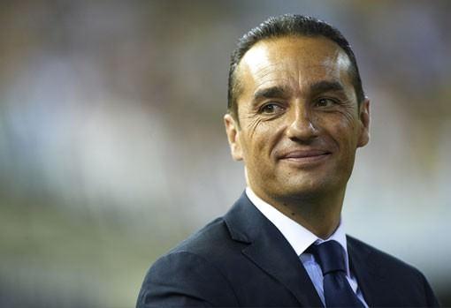 <p><strong>JOSE LUİS OLTRA </strong>Muhabir: "Messi'yi nasıl durdurmayı düşünüyorsunuz ?" Jose Luis Oltra: "Guradiola’dan Messi’yi oynatmamasını rica edeceğiz."</p>
