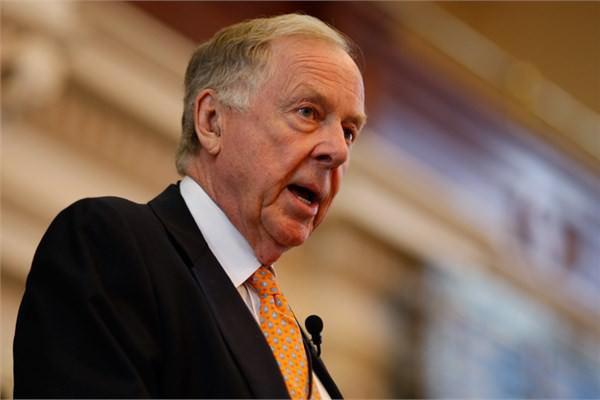 <p><strong>T. Boone Pickens</strong><br />Teksaslı petrol ve doğalgaz devi Pickens, servetinin yarısını hayırseverlik faaliyetlerine bağışlayacağını açıklayan işadamlarından biri.</p>