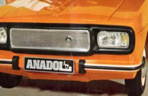 Türkiye’de ilk otomobil yapımı 1959 yılında gerçekleşti. İlk Türk otomobili de Anadol markasıyla 1966 yılında satılıp kullanılmaya başlandı. Bundan önce ‘Devrim’ adlı bir otomobil, Eskişehir’de yapılsa da denenip üretiminden vazgeçildi