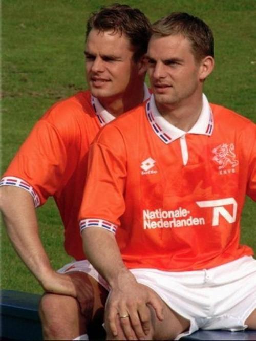 <p>Frank ve Ronald de Boer kardeşler</p>