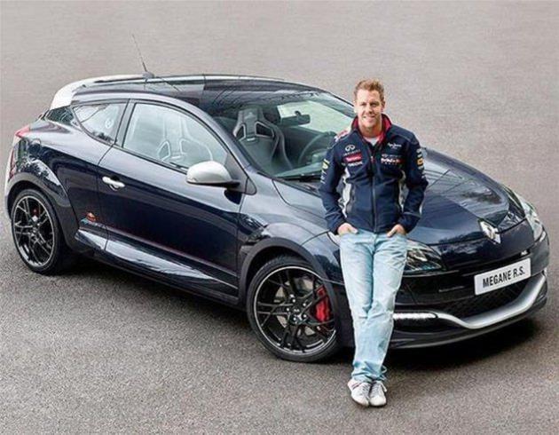 Megane Renaultsport Red Bull Racing RB8: Renaultsport Red Bull'un 2012 F1 Şampiyonasında kazandığı markalar şampiyonuluğu için geliştirilen Megane Coupe'nin özel bir versiyonu...
